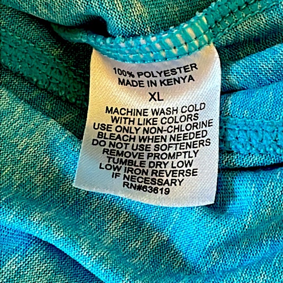 XL Blue Top with RBX Design in grey, EUC - Picture 8 of 8